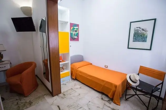 Comfort Üç Kişilik Oda, 1 Yatak Odası, Avlu Manzaralı