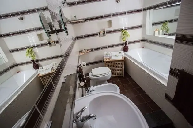 Comfort Üç Kişilik Oda, 1 Yatak Odası, Avlu Manzaralı