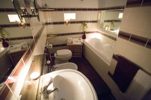 Comfort Üç Kişilik Oda, 1 Yatak Odası, Avlu Manzaralı