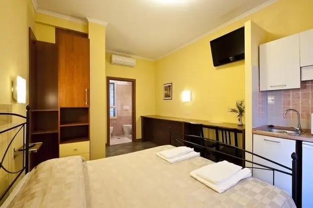 Deluxe Üç Kişilik Oda