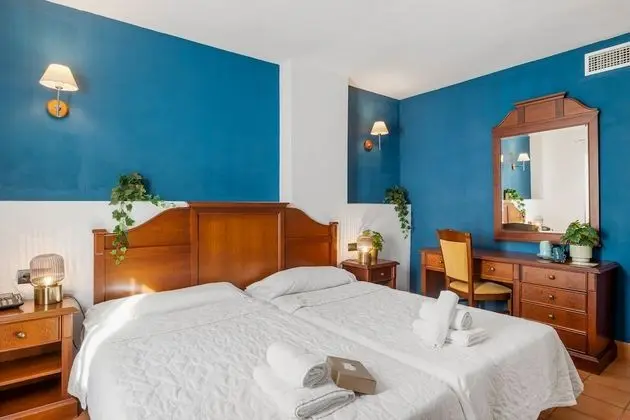 Comfort Büyük Yataklı Tek Kişilik Oda