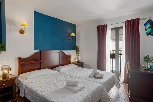 Comfort Tek Büyük Yataklı Oda