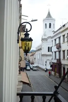 Comfort Tek Büyük Yataklı Oda, 1 Büyük (Queen) Boy Yatak, Balkon, Şehir Manzaralı