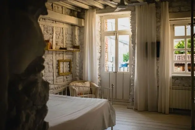 Tek Büyük Yataklı Oda, Sauna, Bahçeli (Habitación 3)