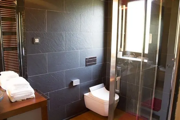 Tek Büyük Yataklı Oda, 1 Çift Kişilik Yatak, Sigara İçilmez