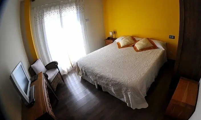 Tek Büyük veya İki Ayrı Yataklı Oda