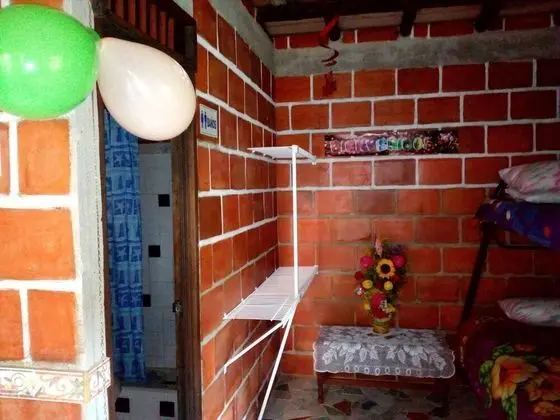 Traditional Kulübe, Havuz Manzaralı