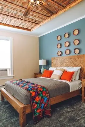 One Queen Bed with Scenic View