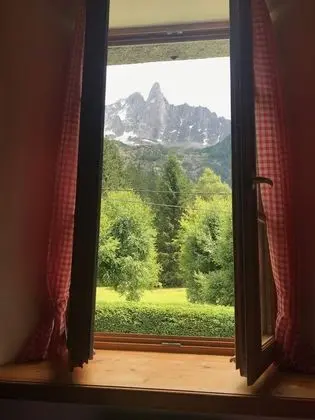 Tek Büyük Yataklı Oda, Dağ Manzaralı (15)