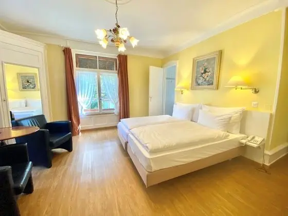 Standard Tek Büyük veya İki Ayrı Yataklı Oda