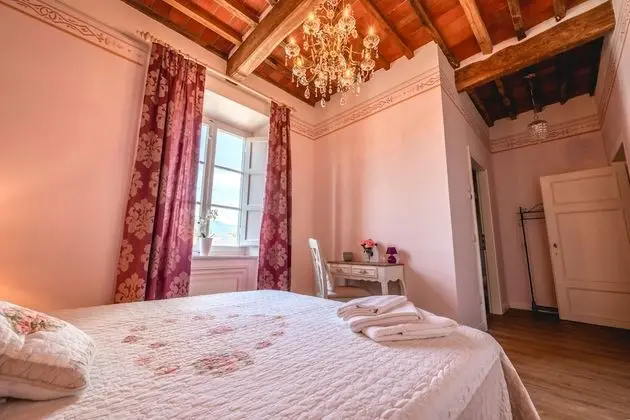 Deluxe Tek Büyük Yataklı Oda, Dağ Manzaralı (Camelia)