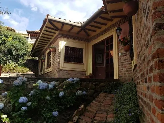 Family Ev, Vadi Manzaralı (Casa Orquidea)