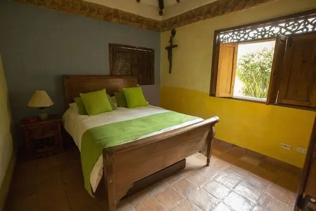 Family Ev, Vadi Manzaralı (Casa Orquidea)