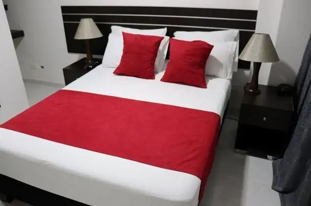 Basic Tek Büyük Yataklı Oda