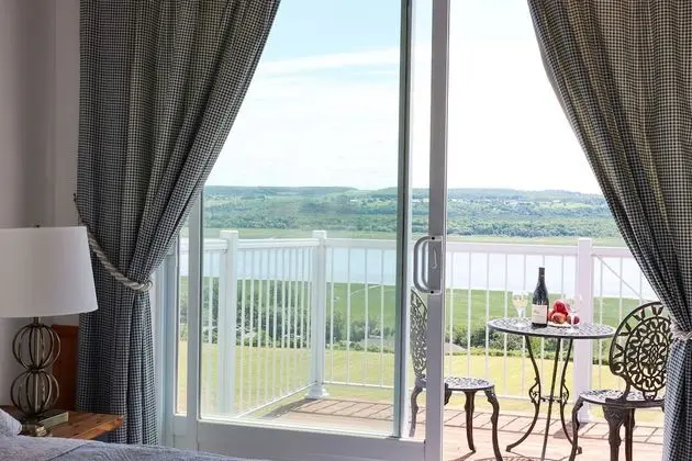 Deluxe Tek Büyük Yataklı Oda, Nehir Manzaralı