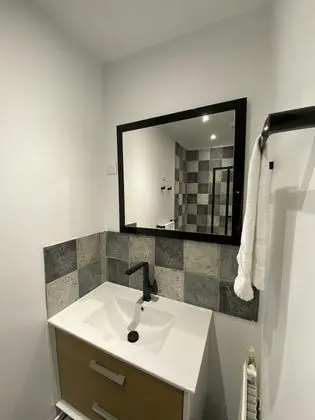 Exclusive Apart Daire, Banyolu/Duşlu (Le grenier de Bacchus)