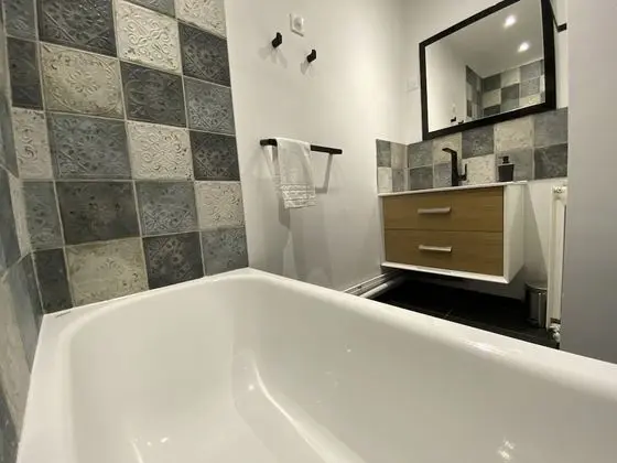 Exclusive Apart Daire, Banyolu/Duşlu (Le grenier de Bacchus)