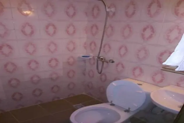 Standard Oda, 1 Büyük (Queen) Boy Yatak