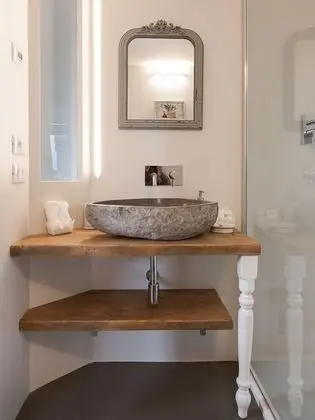 Tek Büyük Yataklı Oda, Balkon, Tepe Manzaralı (Bamboo)