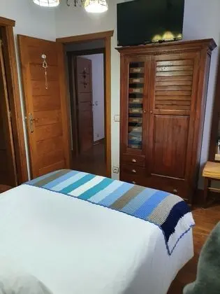 Traditional Tek Büyük Yataklı Oda