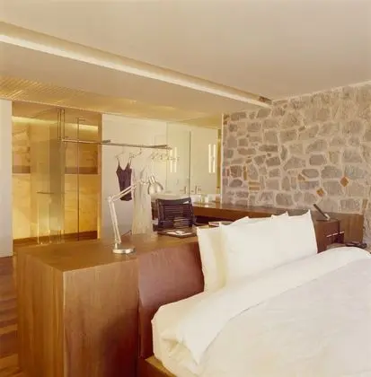 Suit With Balcony