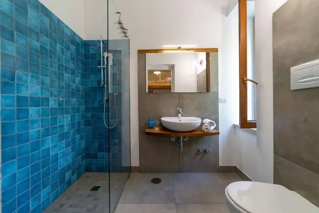 Deluxe Üç Kişilik Oda, Bahçe Manzaralı