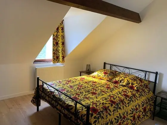 Standard Tek Büyük Yataklı Oda