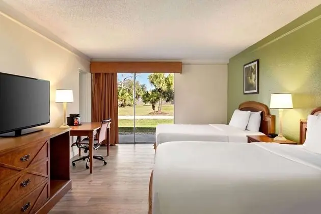 Family Süit, 1 Yatak Odası, Sigara İçilmez (1 King Bed, 2 Double Beds)