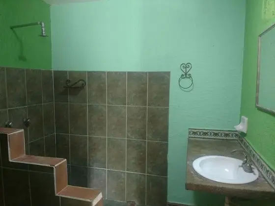 Tek Kişilik Oda, 1 Çift Kişilik Yatak