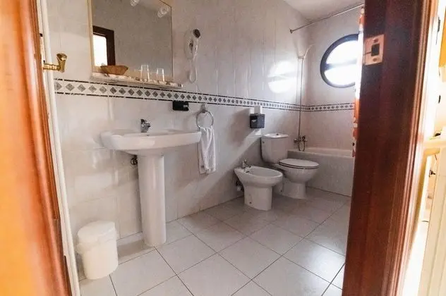 Basic İki Ayrı Yataklı Oda