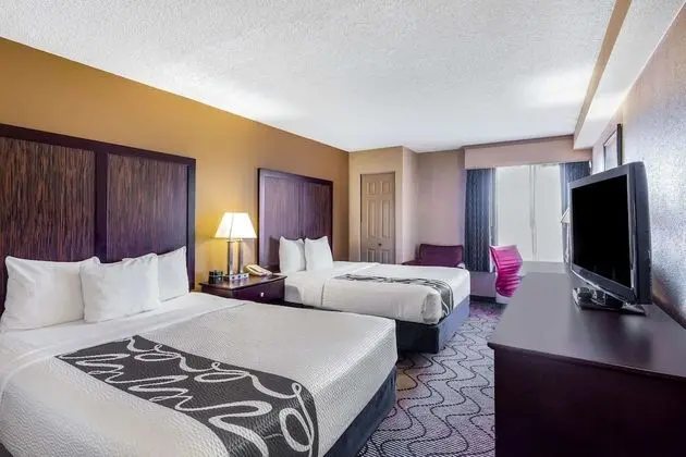 Standard Oda, 2 Büyük (Queen) Boy Yatak, Sigara İçilmez