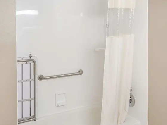 Deluxe Tek Büyük veya İki Ayrı Yataklı Oda, Engellilere Uygun (Mobility/Hearing Impaired Accessible)