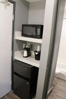 Oda, 1 En Büyük (King) Boy Yatak, Sigara İçilmez (Pet-Friendly)