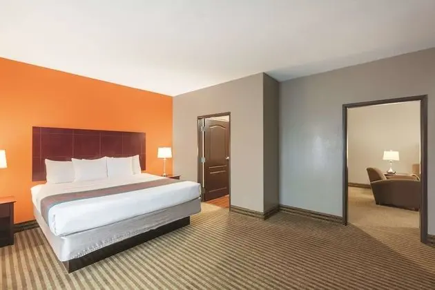 Deluxe Süit, 1 En Büyük (King) Boy Yatak, Sigara İçilmez (Deluxe Family Suite)