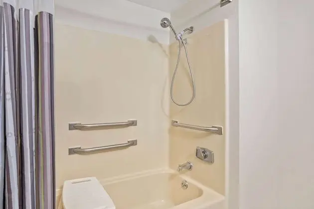 Oda, 1 Çift Kişilik Yatak, Engellilere Uygun, Sigara İçilmez (Mobility)