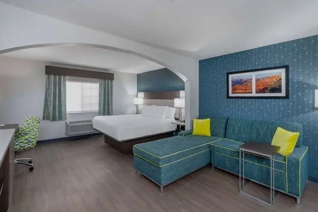Deluxe Stüdyo Süit, 1 En Büyük (King) Boy Yatak, Sigara İçilmez (Limited View)