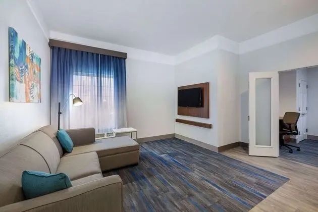 Süit, 1 Yatak Odası, Engellilere Uygun, Sigara İçilmez (1 Kingbed)