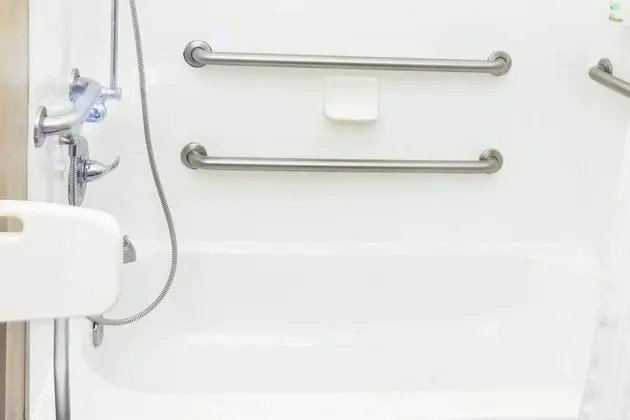 Engellilere Uygun Banyo