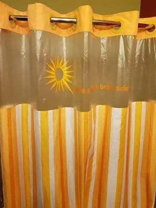Executive Oda, 1 En Büyük (King) Boy Yatak, Engellilere Uygun (Mobility, Roll-In Shower)