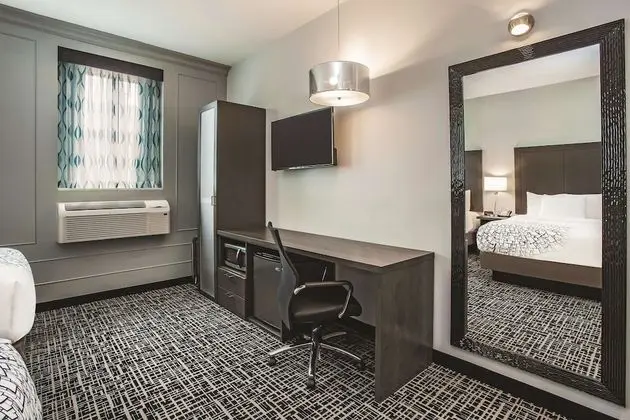 Deluxe Oda, 2 Çift Kişilik Yatak, Sigara İçilmez