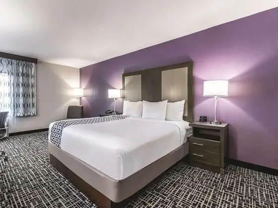 Oda, 1 En Büyük (King) Boy Yatak