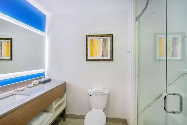 Oda, 1 En Büyük (King) Boy Yatak, Sigara İçilmez