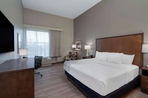 Oda, 1 En Büyük (King) Boy Yatak, Sigara İçilmez