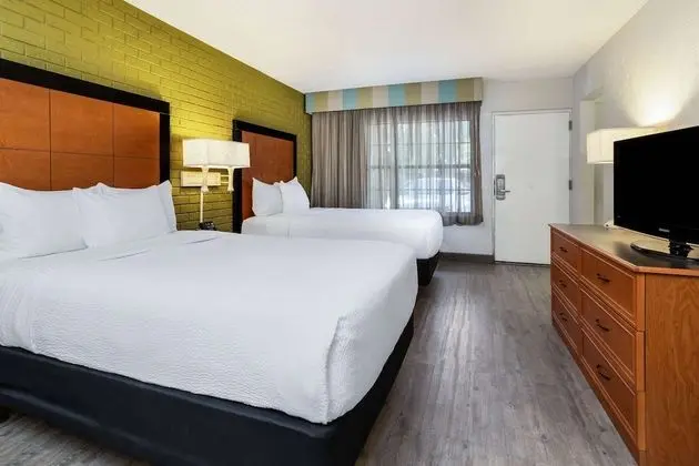 Deluxe Oda, 2 Çift Kişilik Yatak, Sigara İçilmez