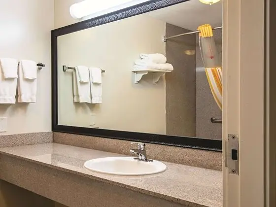 Deluxe Oda, 1 En Büyük (King) Boy Yatak, Sigara İçilmez, Dağ Manzaralı (Deluxe Executive Room)