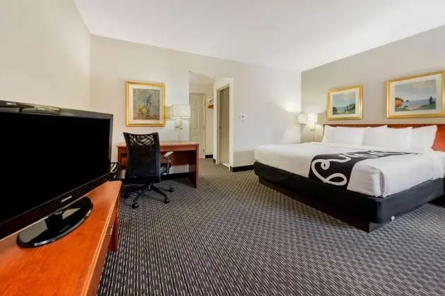 Deluxe Oda, 1 En Büyük (King) Boy Yatak, Sigara İçilmez (Deluxe Executive Room)