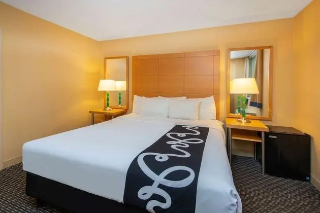 Süit, 1 En Büyük (King) Boy Yatak, Sigara İçilmez (1 Bedroom)