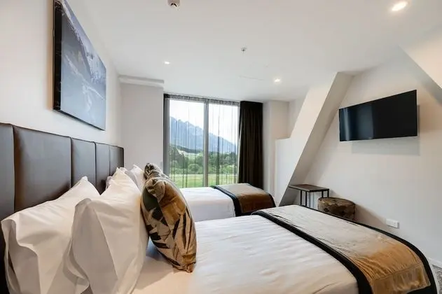 Panoramic Tek Büyük veya İki Ayrı Yataklı Oda (Hotel Room - Mountain View)