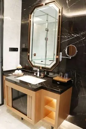 Executive Oda, 1 En Büyük (King) Boy Yatak, Sigara İçilmez, Bahçe Manzaralı