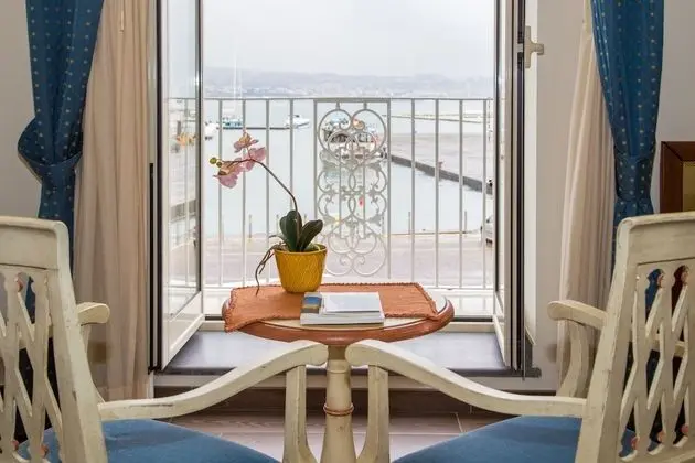 Deluxe Oda, Balkon, Deniz Manzaralı